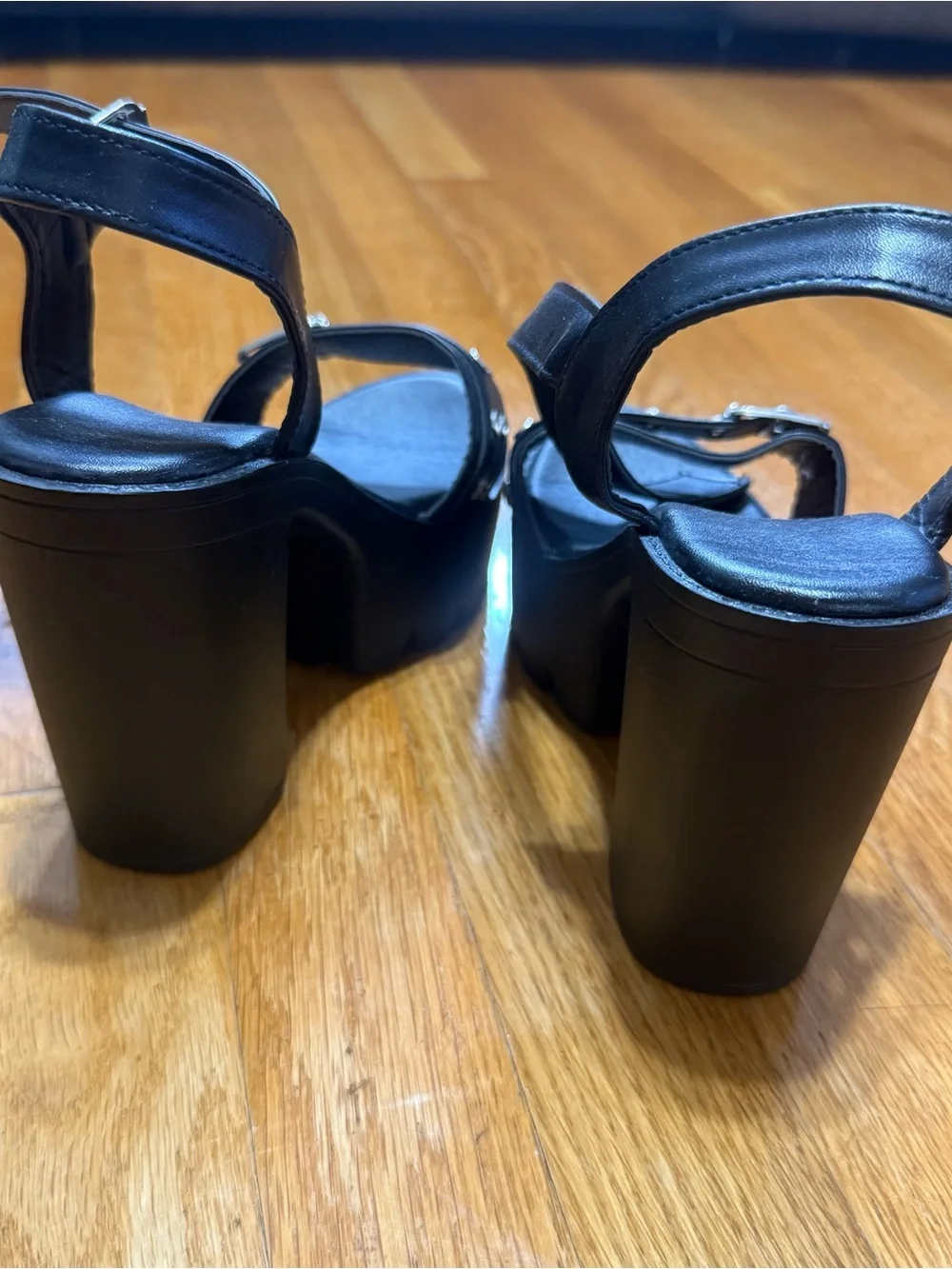 Black platform strap heels size 6